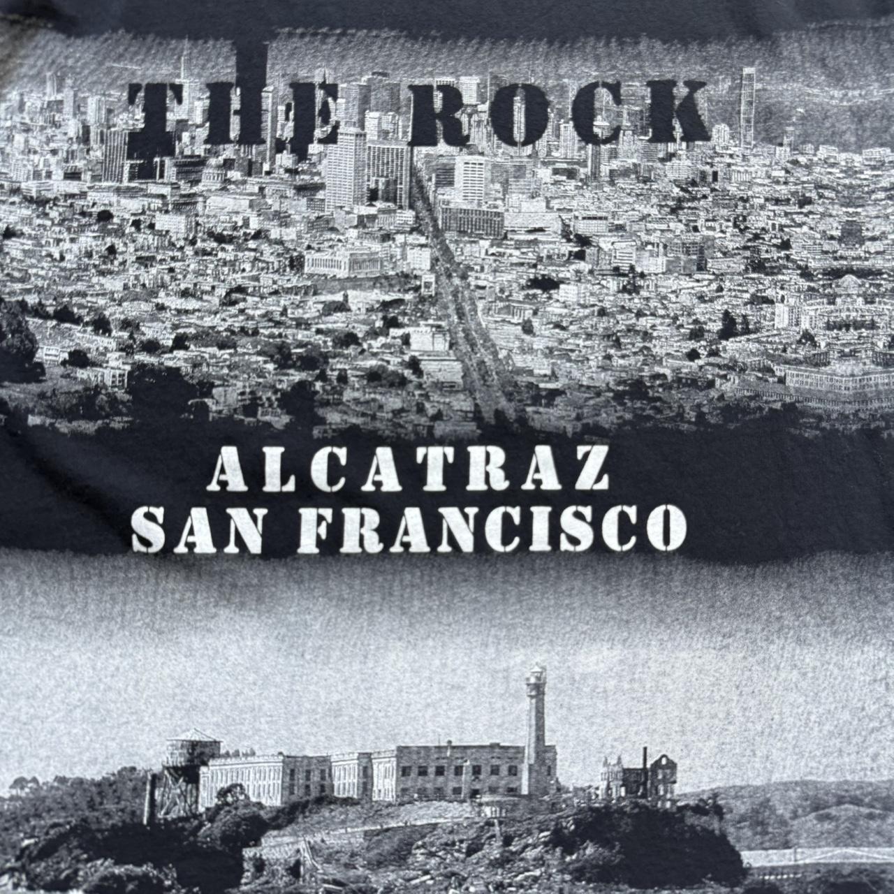 Alcatraz San Francisco “The Rock” Vintage Faded Y2K Lanza Graphic T-Shirt
