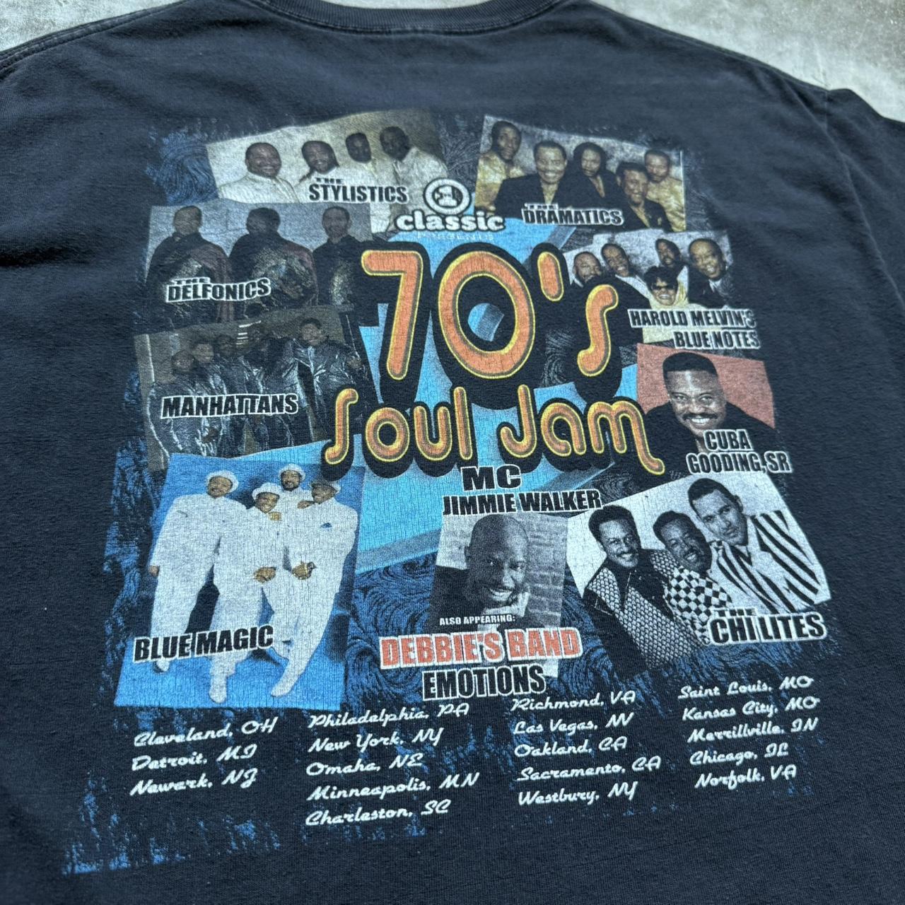 2007 “Classics Presents 70’s Soul Jam” Vintage Y2K Graphic T-shirt