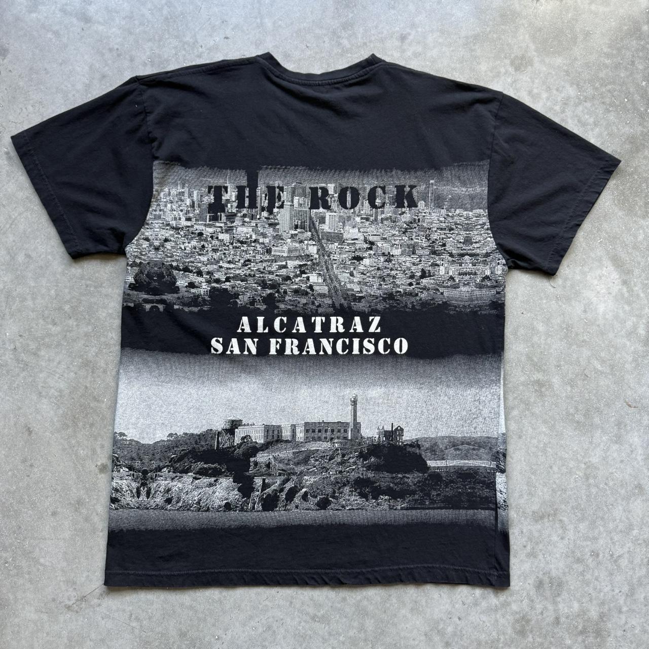 Alcatraz San Francisco “The Rock” Vintage Faded Y2K Lanza Graphic T-Shirt